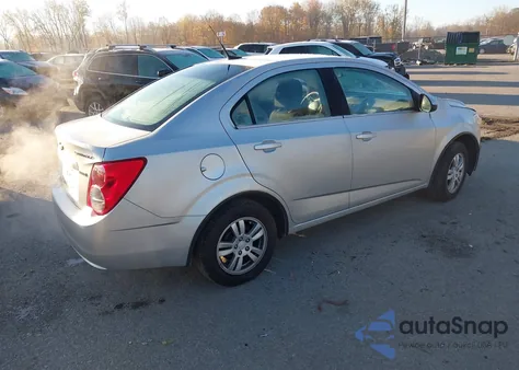 2013 Chevrolet Sonic Lt Auto z USA, uszkodzony, nr VIN 1G1JC5SB3D4199964